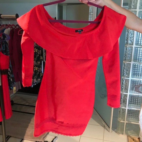 WOW COUTURE Hailee off Shoulder Ruffled Dress - Picture 2 of 5